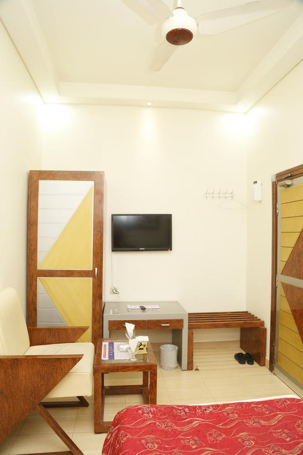 Hotel The Grand Regency Bahawalpur Zewnętrze zdjęcie